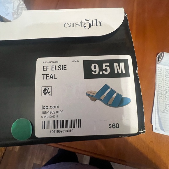 Women's brand is East 5th style is Elsie teal color - Picture 2 of 2